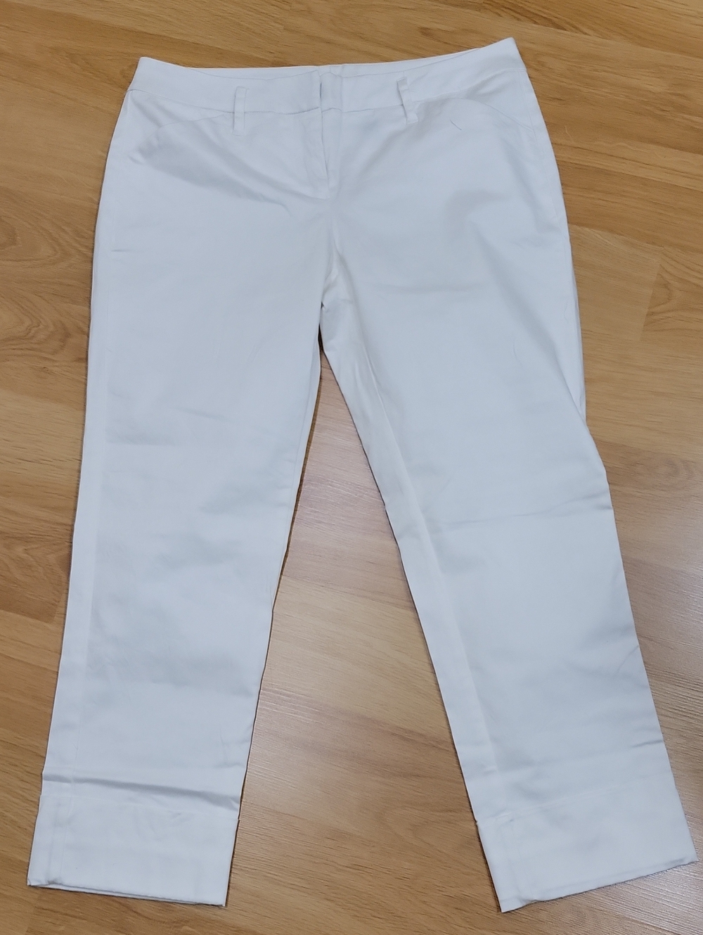 New York & Company Bright White Straight-Leg Pants